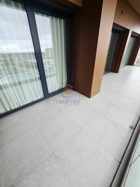 Apartamento T3 para Venda em Pontinha e Famões