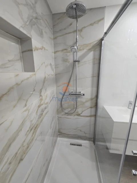 Apartamento T2 para Venda em Pontinha e Famões