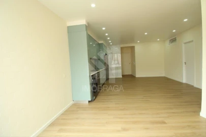 Apartamento T1 para Venda em Póvoa de Varzim, Beiriz e Argivai