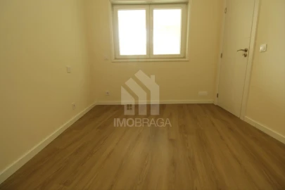 Apartamento T1 para Venda em Póvoa de Varzim, Beiriz e Argivai