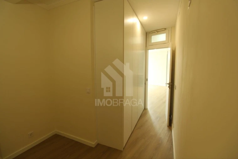 Apartamento T1 para Venda em Póvoa de Varzim, Beiriz e Argivai Foto 27