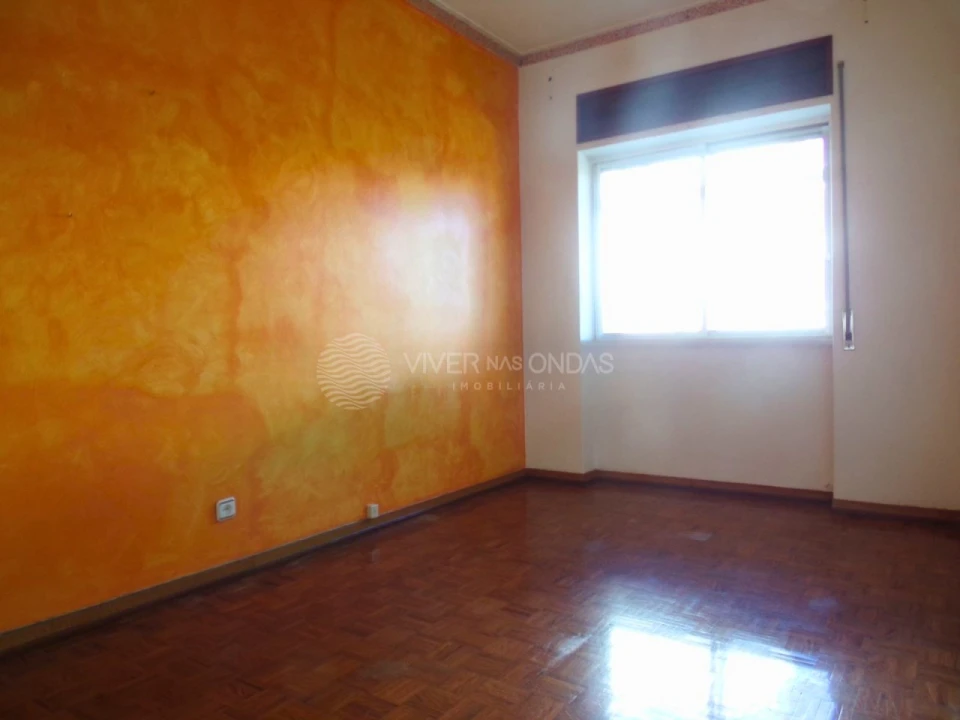 Apartamento T3 para Venda em Almada, Cova da Piedade, Pragal e Cacilhas Foto 10