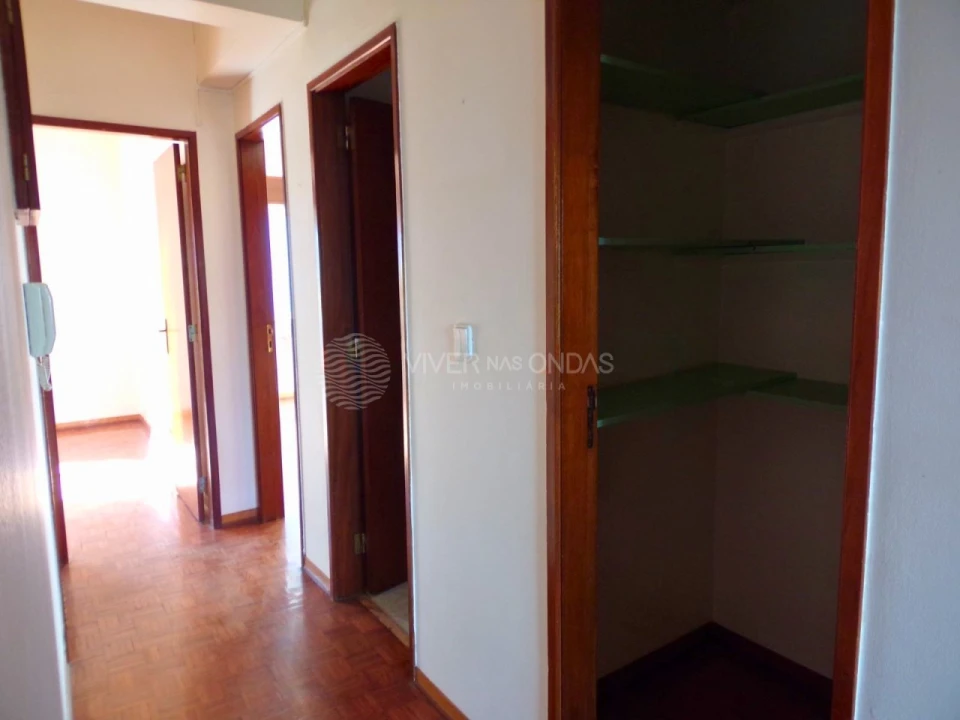 Apartamento T3 para Venda em Almada, Cova da Piedade, Pragal e Cacilhas Foto 12