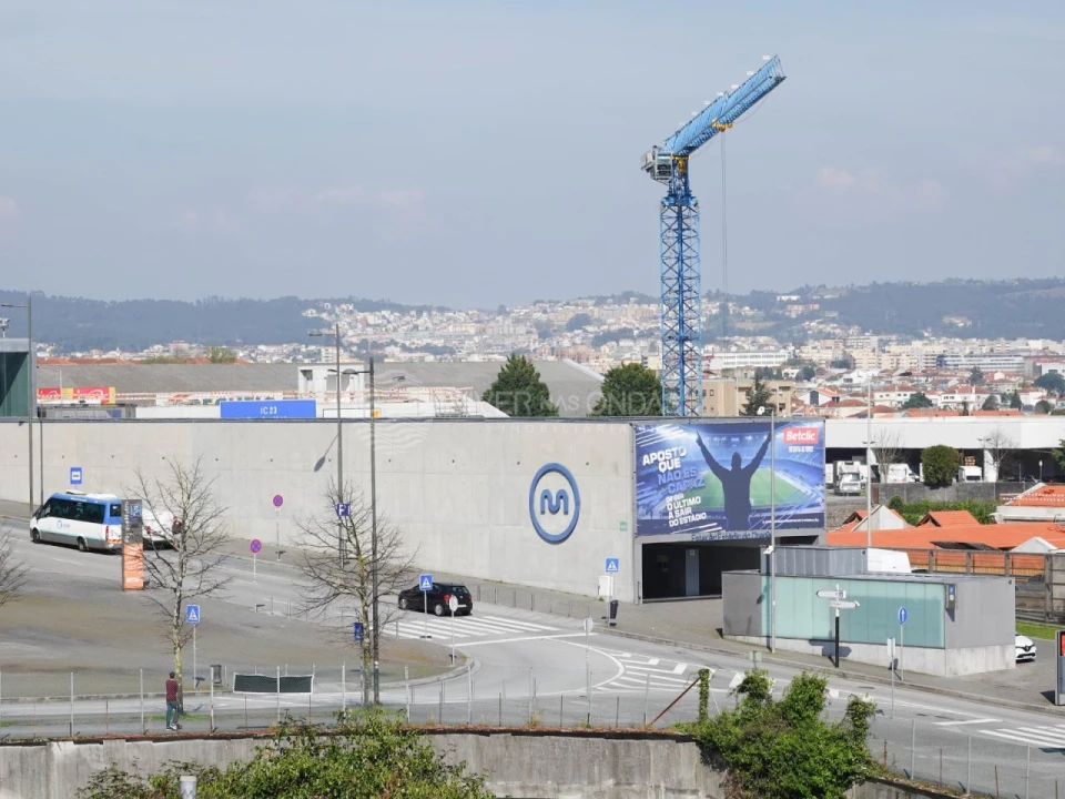 Apartamento T3 para Venda em Campanhã Foto 29