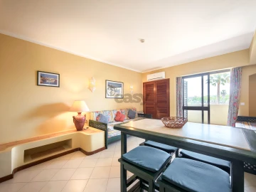 Apartamento T1 para Venda em Albufeira e Olhos de Água