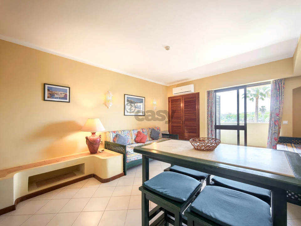 Apartamento T1 para Venda em Albufeira e Olhos de Água Foto 12