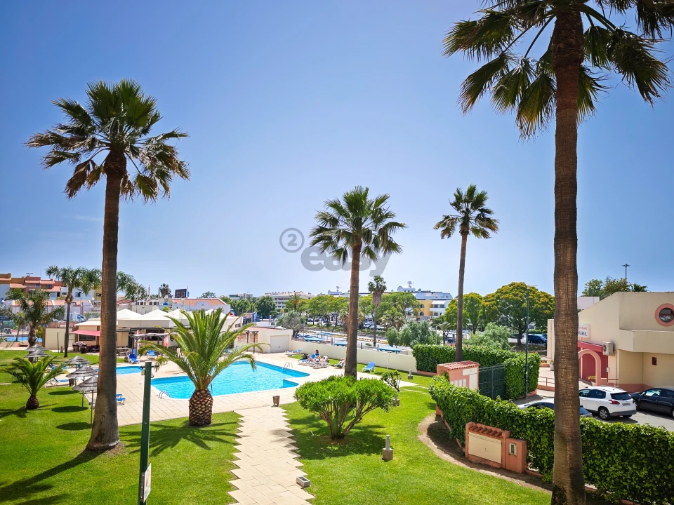 Apartamento T1 para Venda em Albufeira e Olhos de Água Foto 1