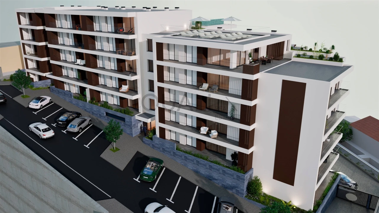 Apartamento T2 para Venda em Estreito de Camara de Lobos Foto 2