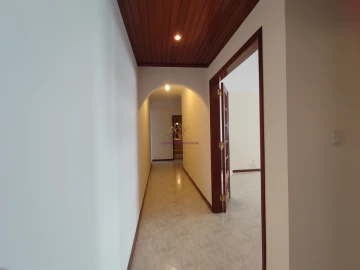 Apartamento T2 para Venda em Algueirão-Mem Martins