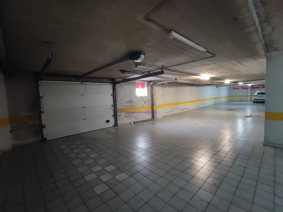 Apartamento T2 para Venda em Algueirão-Mem Martins Foto 7