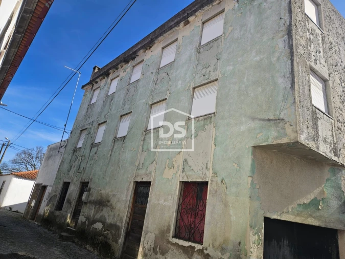 Moradia T5 para Venda em Lajeosa do Mondego Foto 24