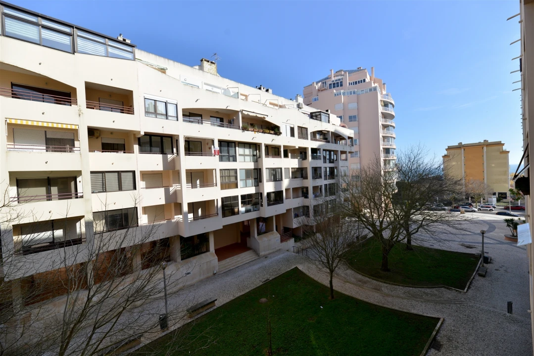 Apartamento T3 para Arrendamento em Cascais e Estoril Foto 32