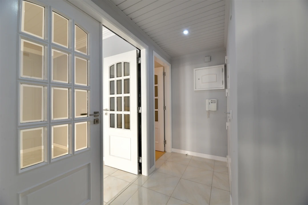 Apartamento T3 para Arrendamento em Cascais e Estoril Foto 2