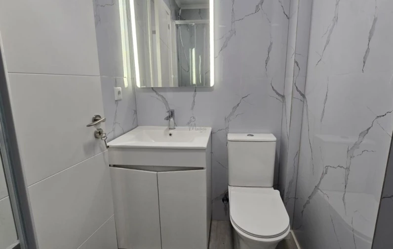 Apartamento T2 para Venda em Benfica Foto 24