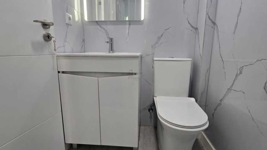 Apartamento T2 para Venda em Benfica Foto 8