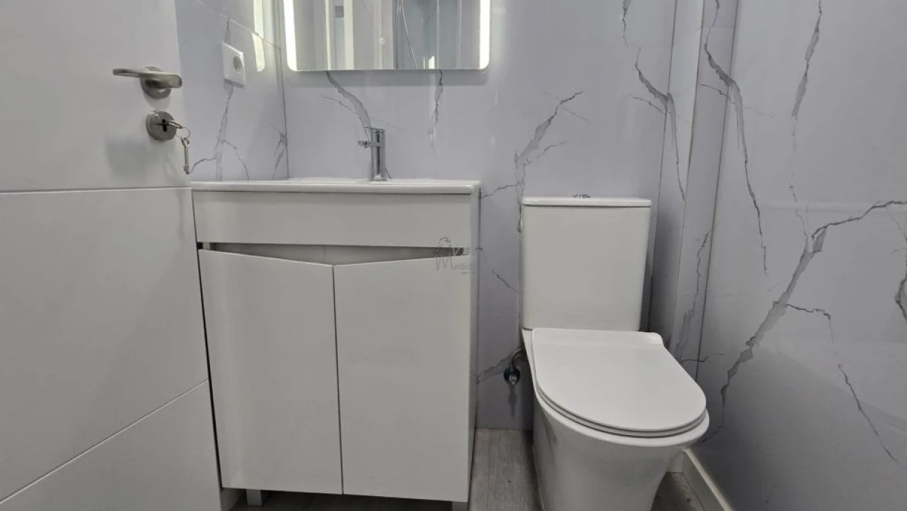 Apartamento T2 para Venda em Benfica Foto 8