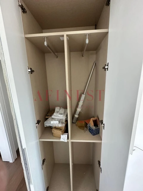 Apartamento T1 para Venda em Carnaxide e Queijas
