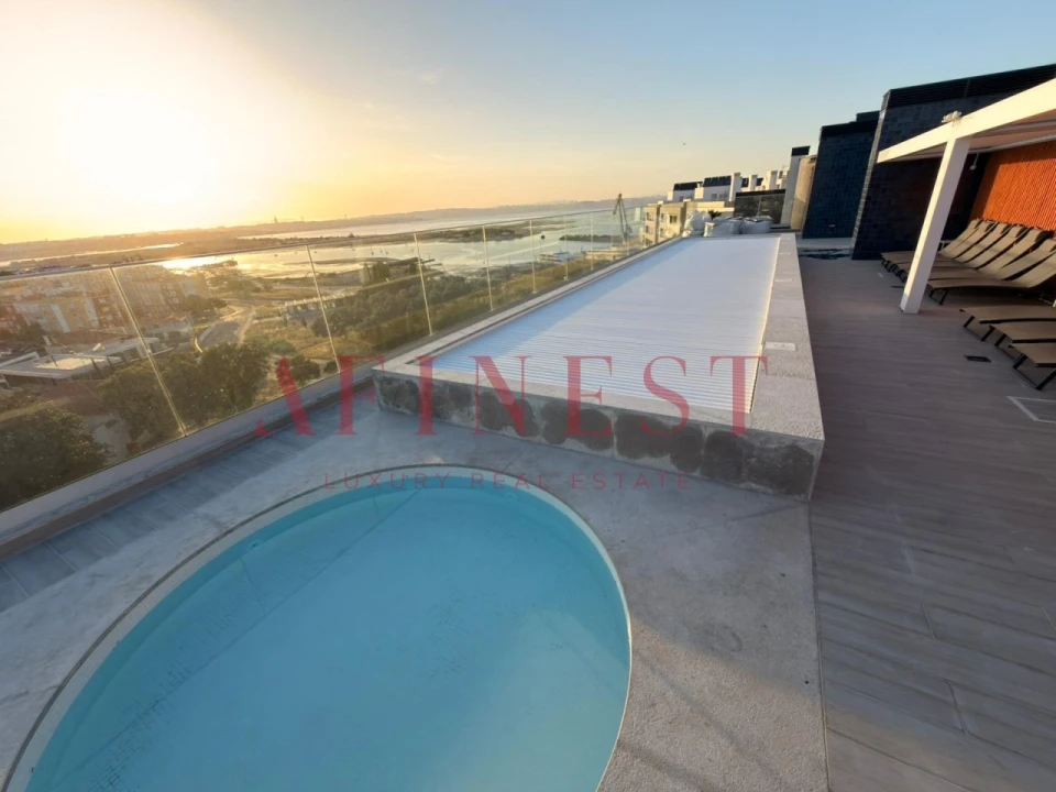 Apartamento T1 para Venda em Seixal, Arrentela e Aldeia de Paio Pires Foto 2
