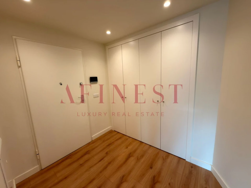 Apartamento T1 para Venda em Seixal, Arrentela e Aldeia de Paio Pires Foto 9