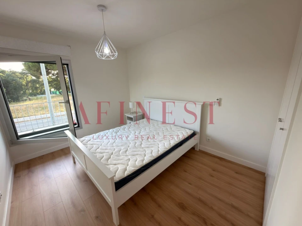 Apartamento T1 para Venda em Seixal, Arrentela e Aldeia de Paio Pires Foto 14