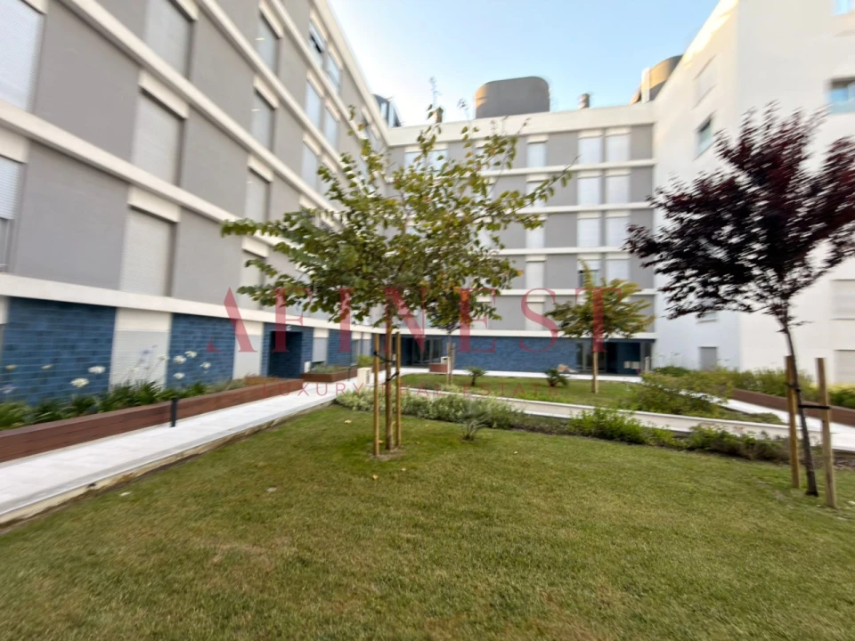 Apartamento T1 para Venda em Seixal, Arrentela e Aldeia de Paio Pires Foto 24