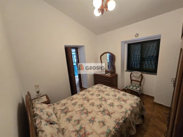 Moradia T4 para Venda em São Barnabe