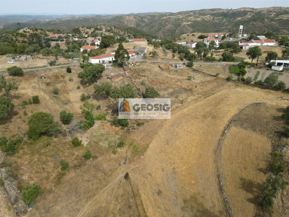 Moradia T4 para Venda em São Barnabe Foto 41