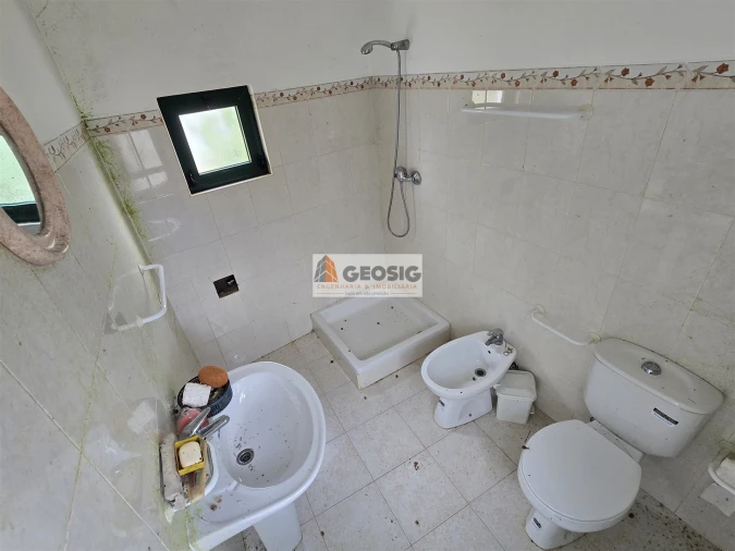 Moradia T4 para Venda em São Barnabe Foto 22