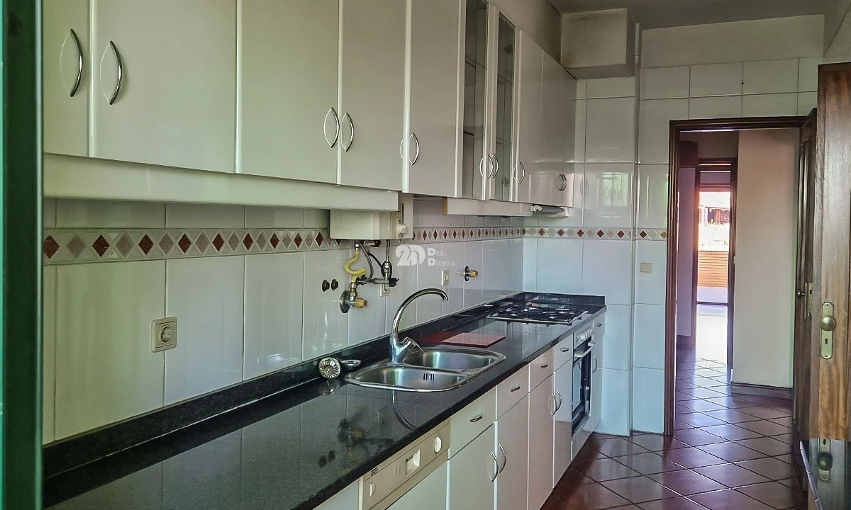 Apartamento T2 para Venda em Esmeriz e Cabeçudos Foto 7