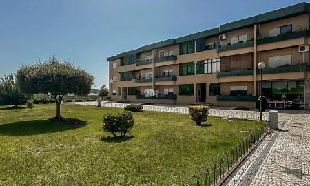 Apartamento T2 para Venda em Esmeriz e Cabeçudos