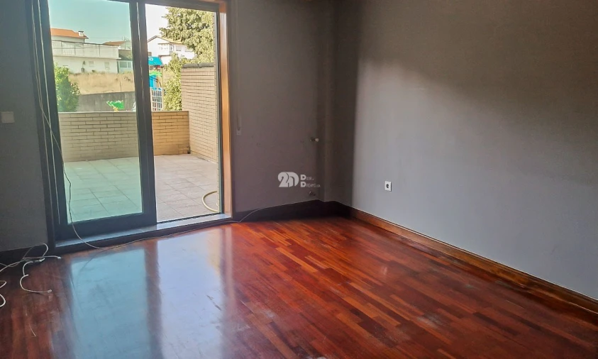 Apartamento T2 para Venda em Esmeriz e Cabeçudos Foto 13