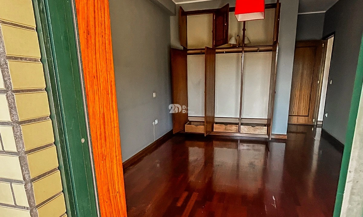 Apartamento T2 para Venda em Esmeriz e Cabeçudos Foto 10