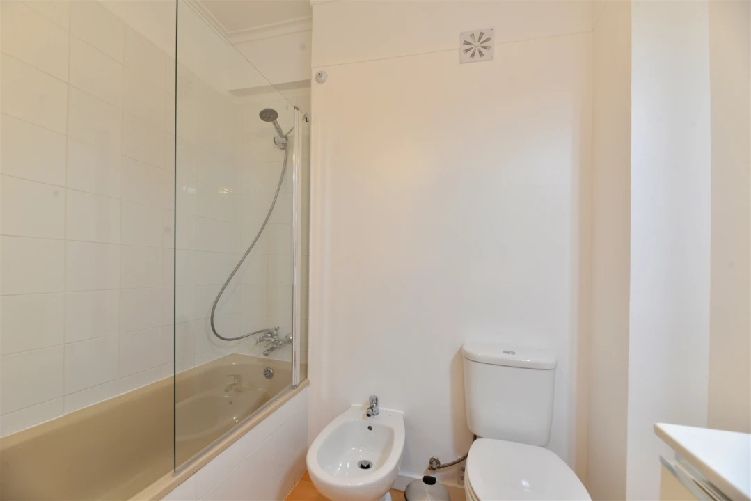 Apartamento T3 para Arrendamento em Cascais e Estoril Foto 24