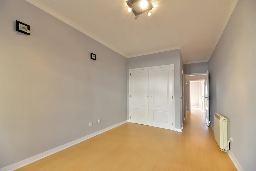 Apartamento T3 para Arrendamento em Cascais e Estoril Foto 28
