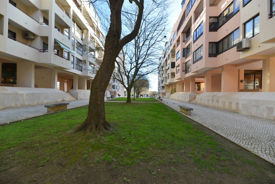 Apartamento T3 para Arrendamento em Cascais e Estoril Foto 39