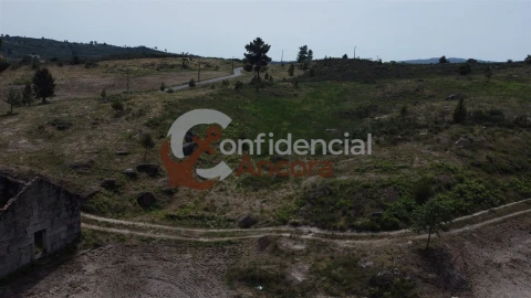 Quinta T0 para Venda em Vila Franca da Serra
