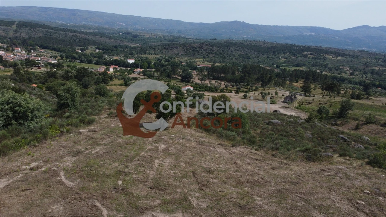 Quinta T0 para Venda em Vila Franca da Serra Foto 1
