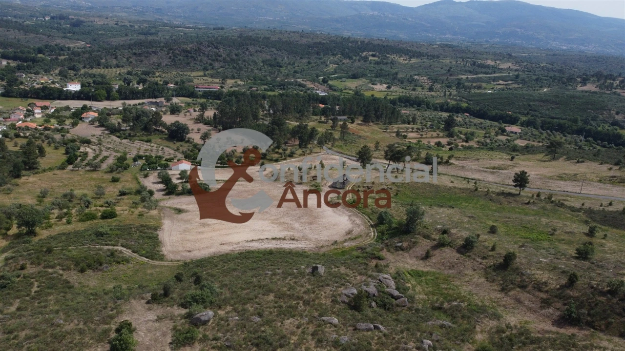 Quinta T0 para Venda em Vila Franca da Serra Foto 2