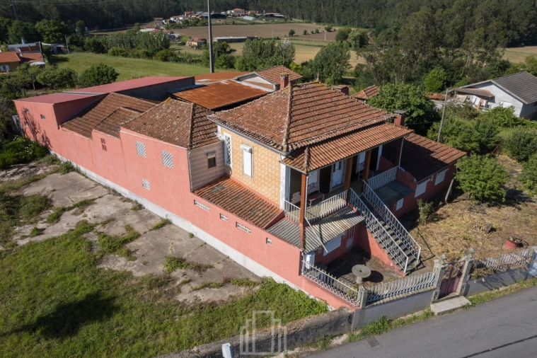 Moradia T3 para Venda em Valega Foto 11