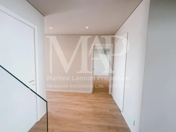 Moradia T4 para Venda em Alcabideche