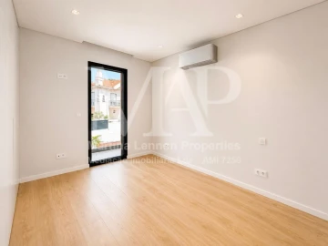 Moradia T4 para Venda em Alcabideche
