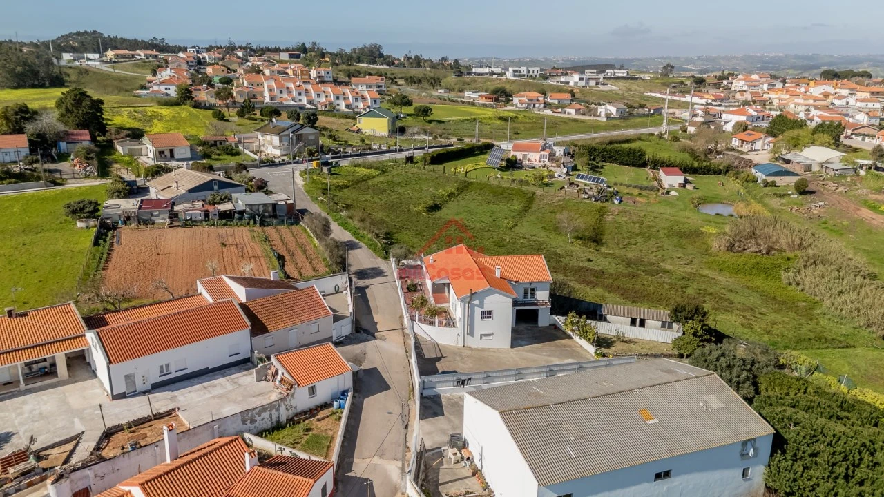 Moradia T3 para Venda em A dos Cunhados e Maceira Foto 1