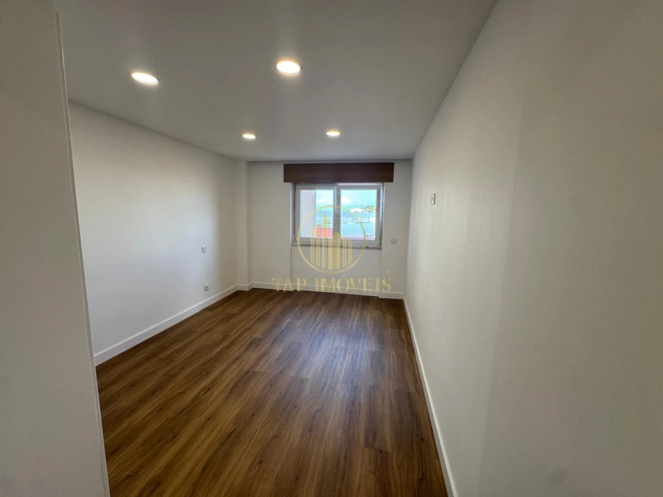 Apartamento T3 para Venda em Setubal (São Sebastião) Foto 17