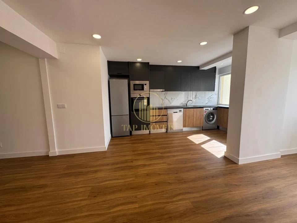 Apartamento T3 para Venda em Setubal (São Sebastião) Foto 2