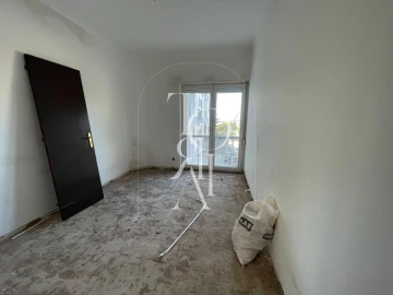 Apartamento T2 para Venda em Carnaxide e Queijas