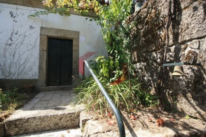 Quinta T6 para Venda em Couto