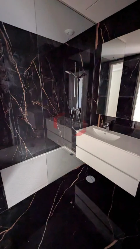 Apartamento T1 para Venda em Ramalde