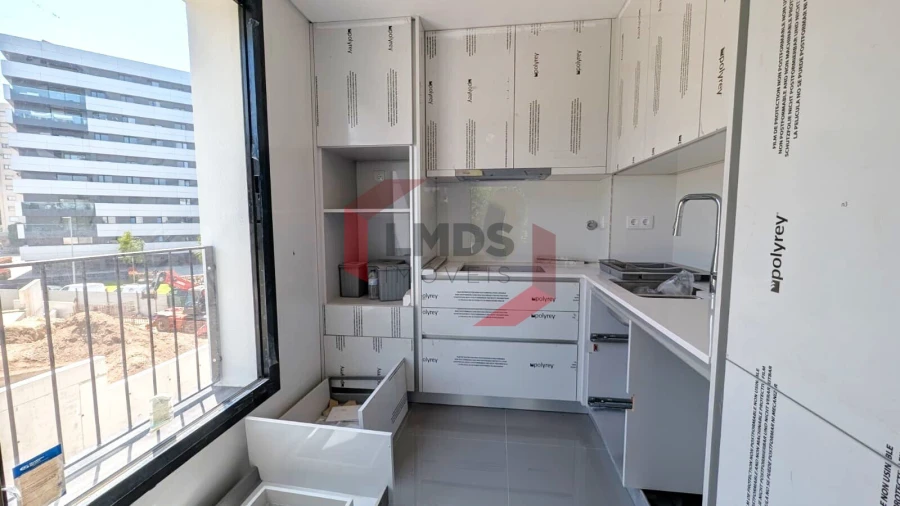 Apartamento T1 para Venda em Ramalde Foto 5