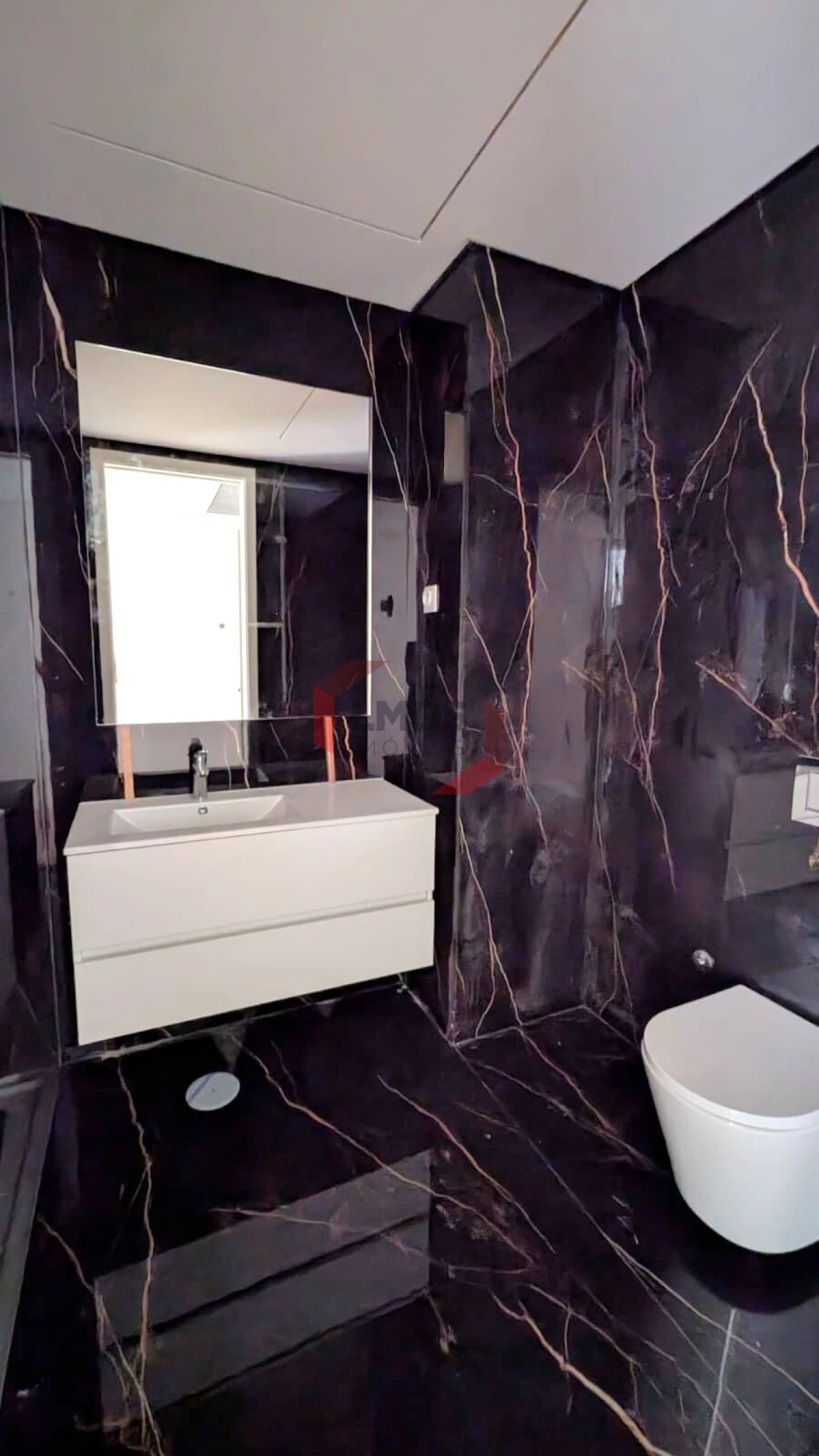 Apartamento T1 para Venda em Ramalde Foto 12