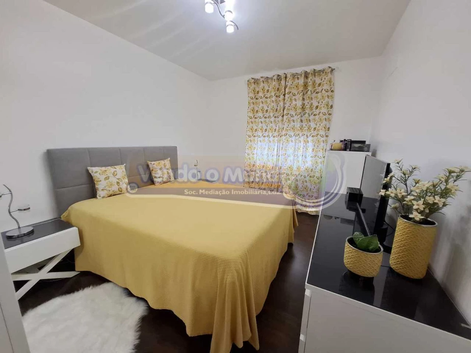 Apartamento T2 para Venda em Salvaterra de Magos e Foros de Salvaterra Foto 11
